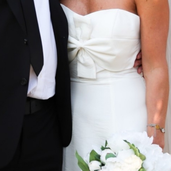 Alyce Design Wedding dress - Picture 4 of 9